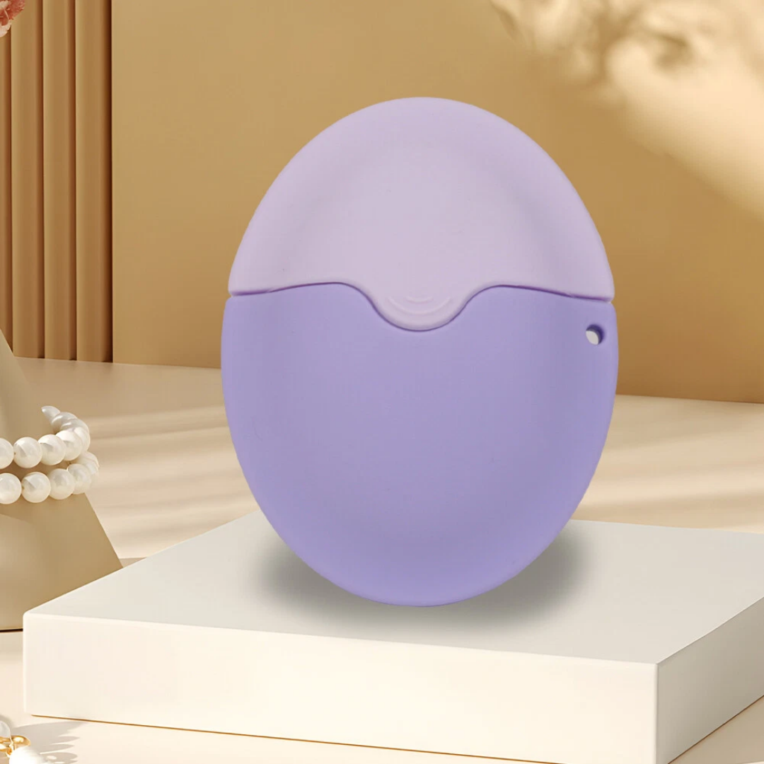 SunnySwipe ™ -  Silicone sunscreen and lotion roller (1+1 FREE)